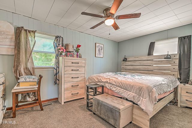 16153 Baytree Road, Bristol, VA 24202