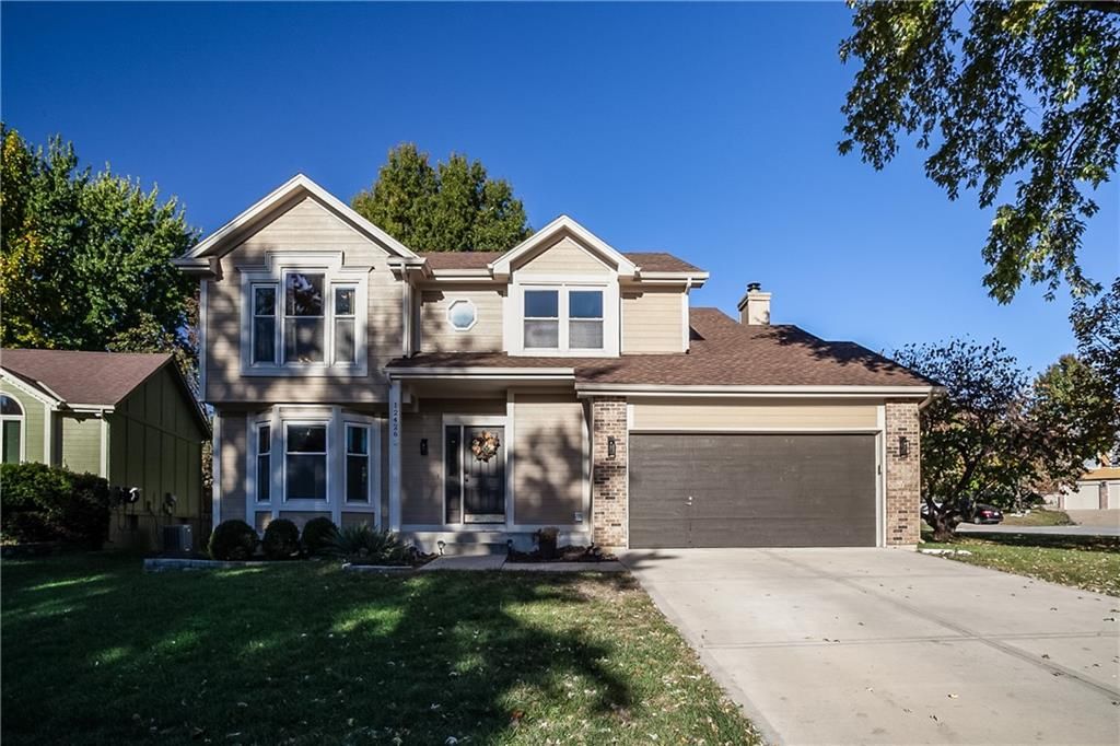 12426 S Mullen Circle, Olathe, KS 66062