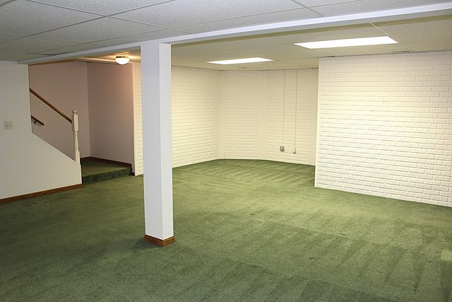 3 Delmar Drive, Clinton, IL 61727