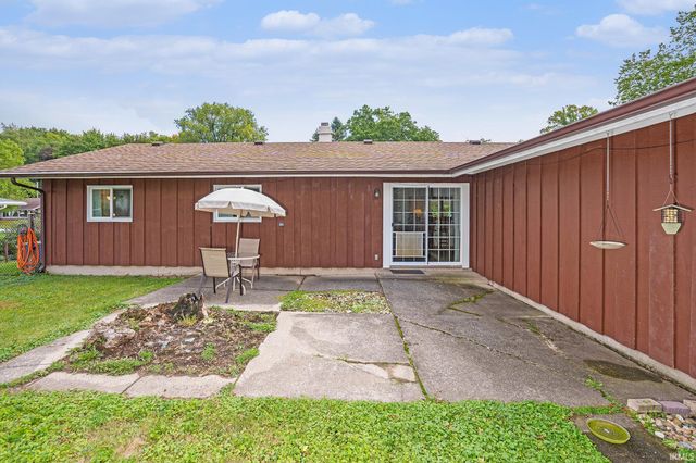 3505 Woodmont Drive, South Bend, IN 46614