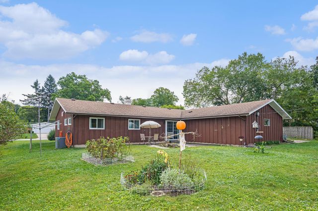 3505 Woodmont Drive, South Bend, IN 46614