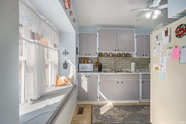3505 Woodmont Drive, South Bend, IN 46614