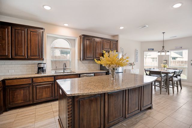 413 Frontier Court, Midlothian, TX 76065