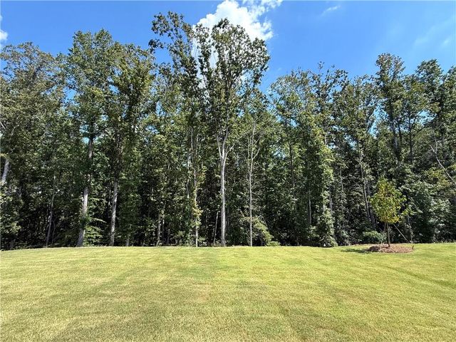 2909 Sweet Red Circle, Braselton, GA 30517