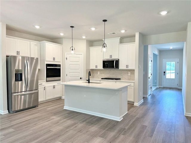 2909 Sweet Red Circle, Braselton, GA 30517