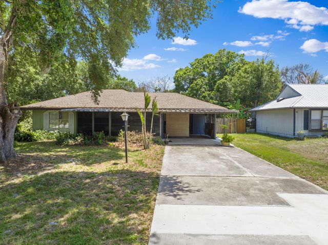 7403 Miramar Avenue, Fort Pierce, FL 34951