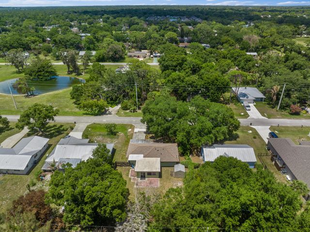 7403 Miramar Avenue, Fort Pierce, FL 34951