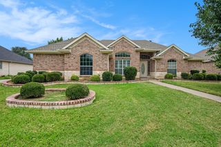 6925 Katherine Court, Richland Hills, TX 76118