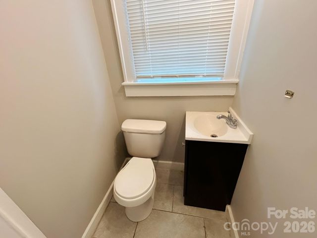 210 Oakdale Street, Gastonia, NC 28054