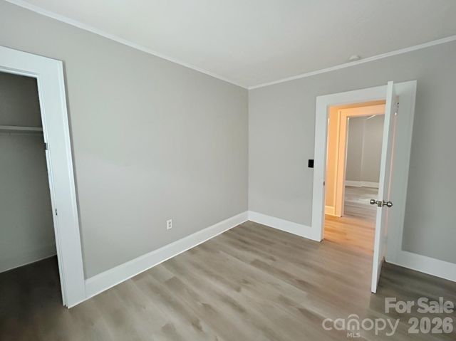 210 Oakdale Street, Gastonia, NC 28054