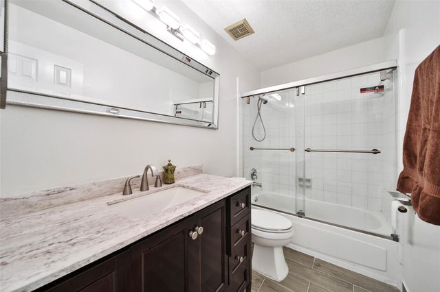 7518 Ashton Drive, Houston, TX 77095