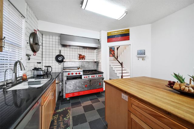 7518 Ashton Drive, Houston, TX 77095