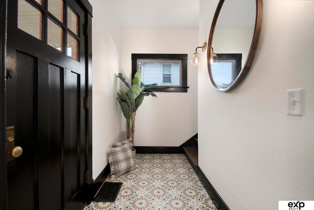 3814 Marcy Street, Omaha, NE 68105