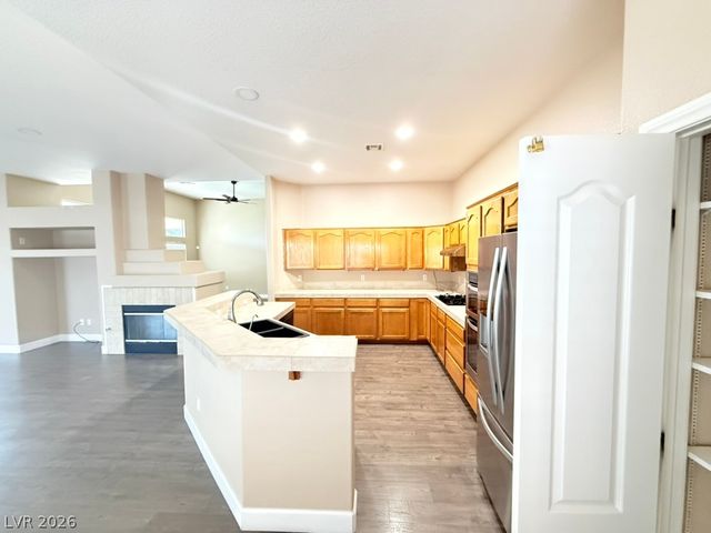 275 Macsnap Avenue, Las Vegas, NV 89183
