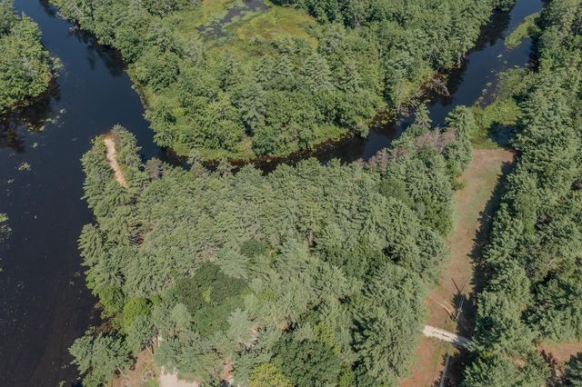 4 Sandy Point Road, Barnstead, NH 03225