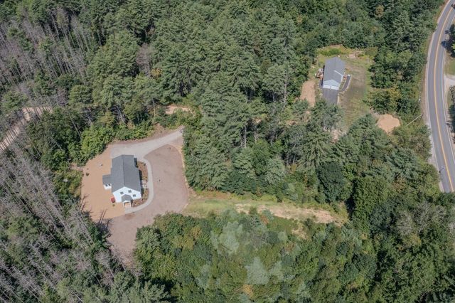 4 Sandy Point Road, Barnstead, NH 03225