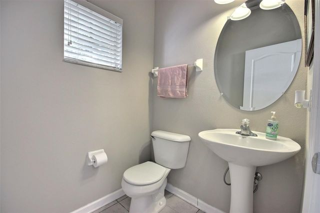 8238 72ND ST E, Bradenton, FL 34201