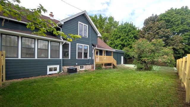 2316 OREGON STREET, Oshkosh, WI 54902