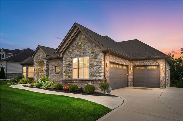 8009 Bennington Drive, West Chester, OH 45241