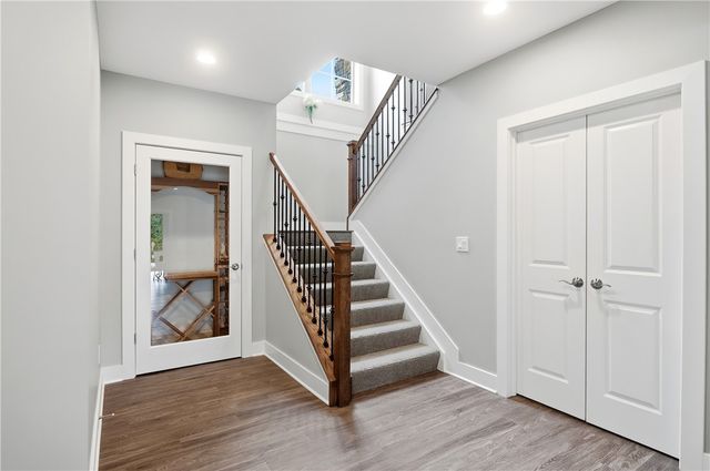8009 Bennington Drive, West Chester, OH 45241