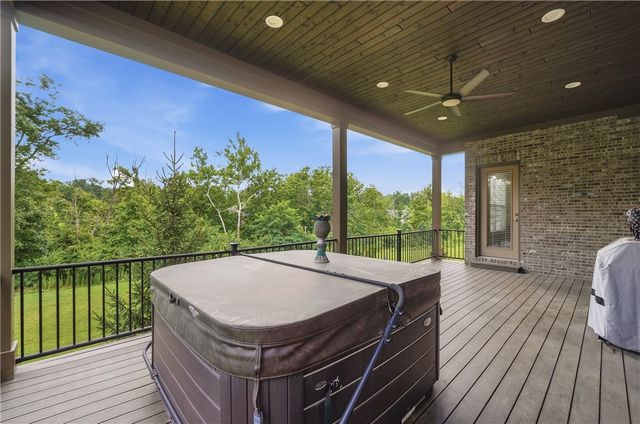 8009 Bennington Drive, West Chester, OH 45241