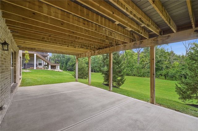 8009 Bennington Drive, West Chester, OH 45241