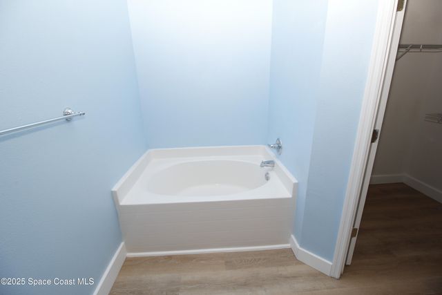 2440 Bridgeport Circle, Rockledge, FL 32955