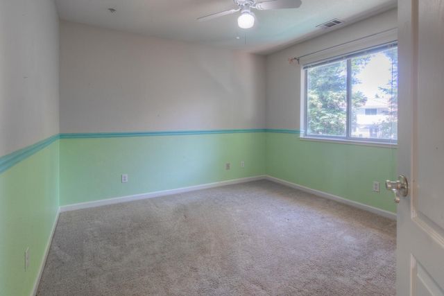 402 Braemar Ct, Roseville, CA 95661