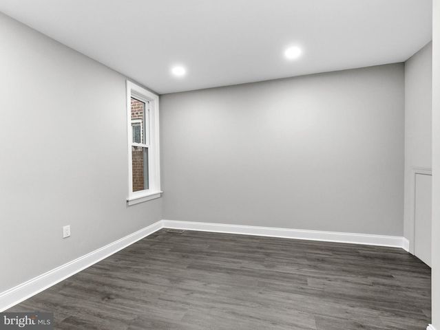 260 W GODFREY AVE, Philadelphia, PA 19120