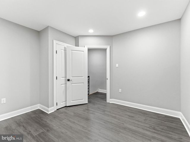 260 W GODFREY AVE, Philadelphia, PA 19120