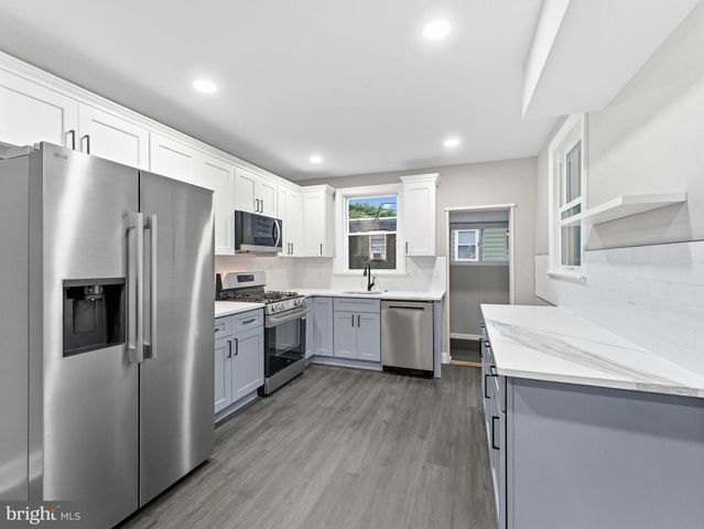 260 W GODFREY AVE, Philadelphia, PA 19120