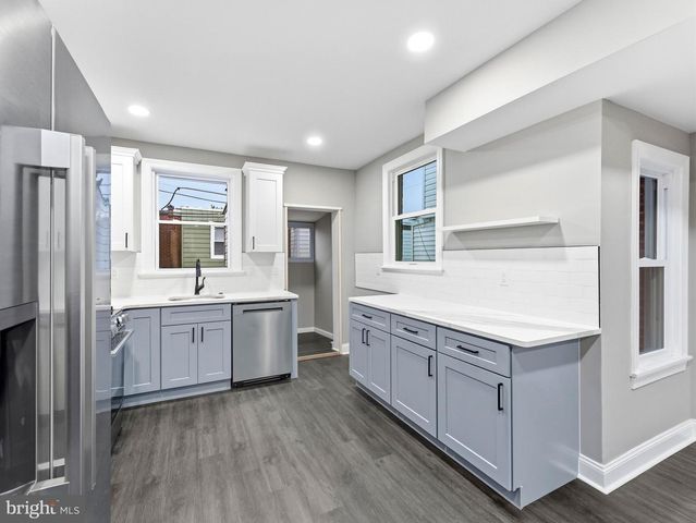 260 W GODFREY AVE, Philadelphia, PA 19120