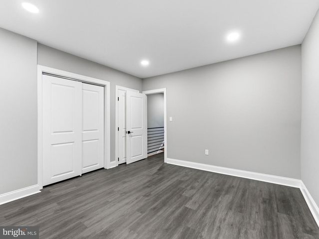 260 W GODFREY AVE, Philadelphia, PA 19120
