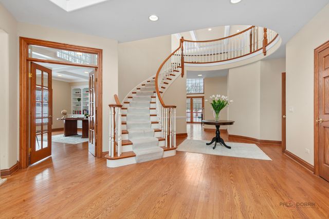 37181 N Fox Hill Drive, Wadsworth, IL 60083