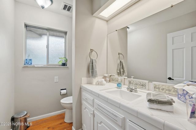 2008 Glen Arbor Drive, Toledo, OH 43614