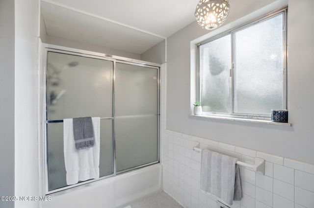 2008 Glen Arbor Drive, Toledo, OH 43614