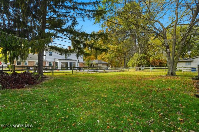 2008 Glen Arbor Drive, Toledo, OH 43614