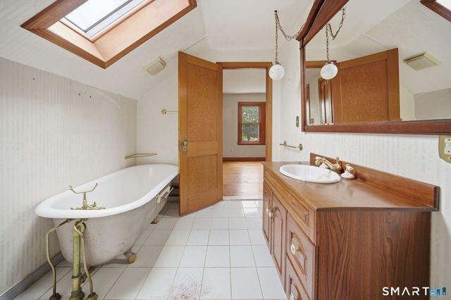 19 Homestead Avenue, New Britain, CT 06053