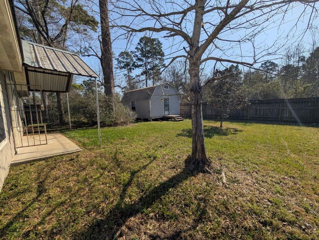 104 Ponderosa Trail, Conroe, TX 77301