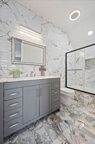 370 Roosevelt Street, Canton Twp, MI 48188