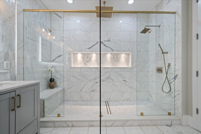 370 Roosevelt Street, Canton Twp, MI 48188