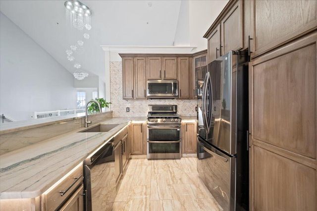 370 Roosevelt Street, Canton Twp, MI 48188