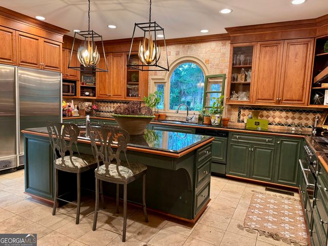 124 N Valhalla Lane, Cordele, GA 31015