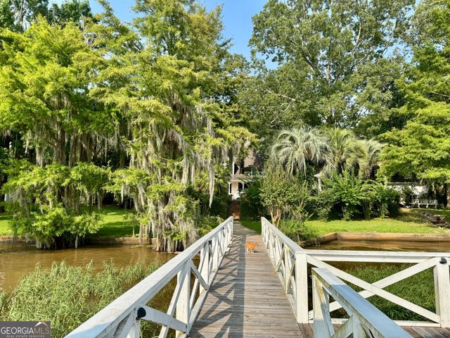 124 N Valhalla Lane, Cordele, GA 31015