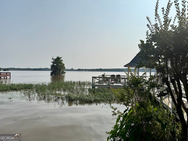 124 N Valhalla Lane, Cordele, GA 31015