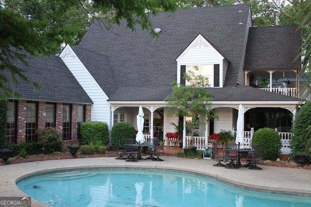 124 N Valhalla Lane, Cordele, GA 31015