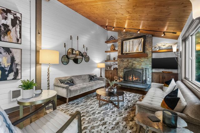 70915 Mules Ear GH 198, Black Butte Ranch, OR 97759