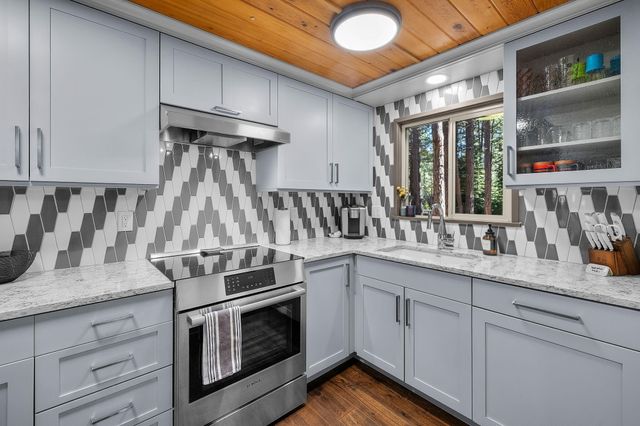 70915 Mules Ear GH 198, Black Butte Ranch, OR 97759