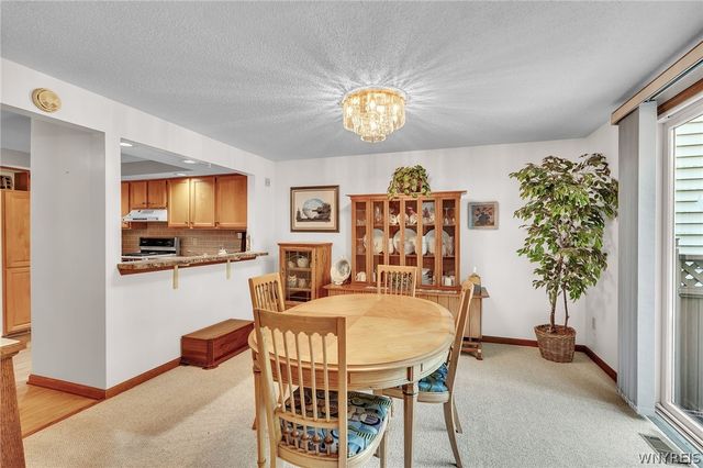 136 Northwood Drive, Lancaster, NY 14043