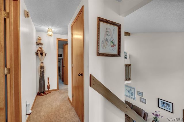 136 Northwood Drive, Lancaster, NY 14043